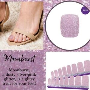 Color street pedicure Moonburst